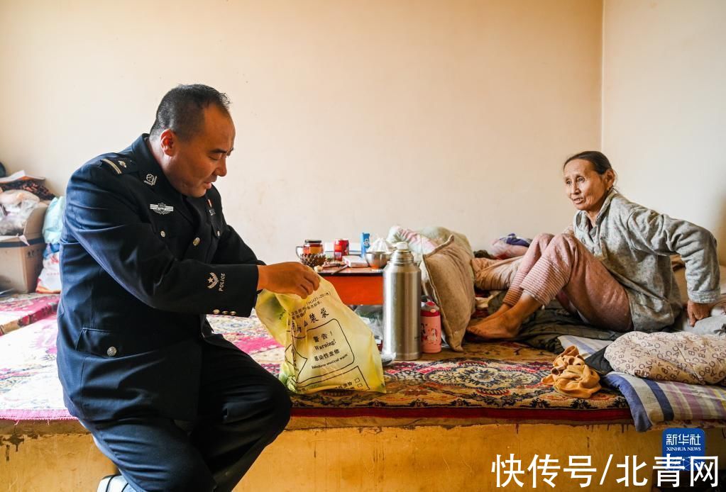 贴心人|沙漠深处的“贴心人”