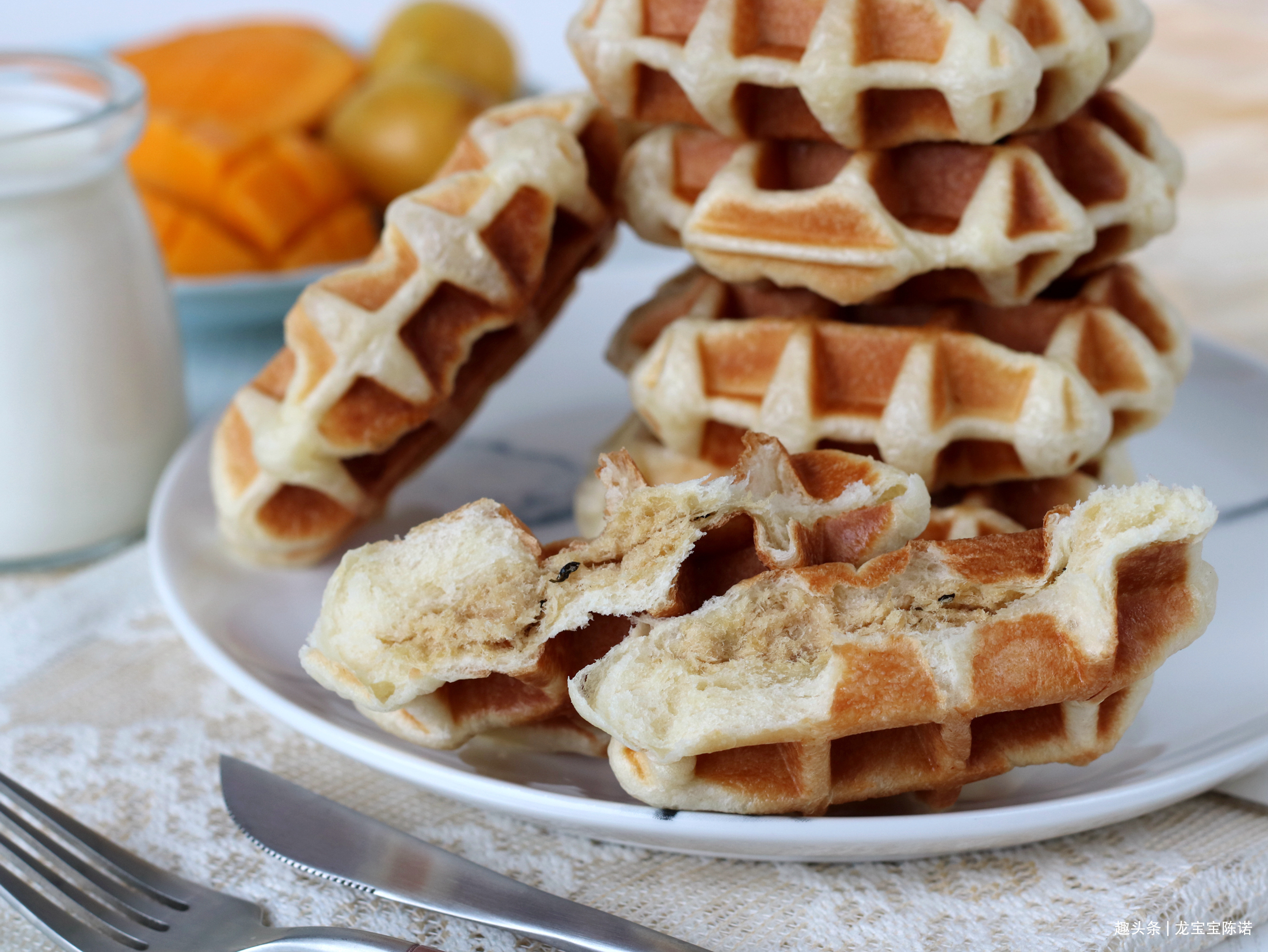 教你用酸奶做下午茶点心，10个成本不到5元，没有烤箱也能做