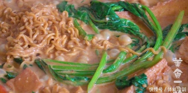  秘制麻辣烫，详细公开底料配方和做法，麻辣过瘾超解馋，香！