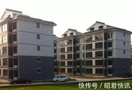 售楼小姐|离职售楼小姐说出行业秘密:一栋楼不管有多少层,入手这几层就对
