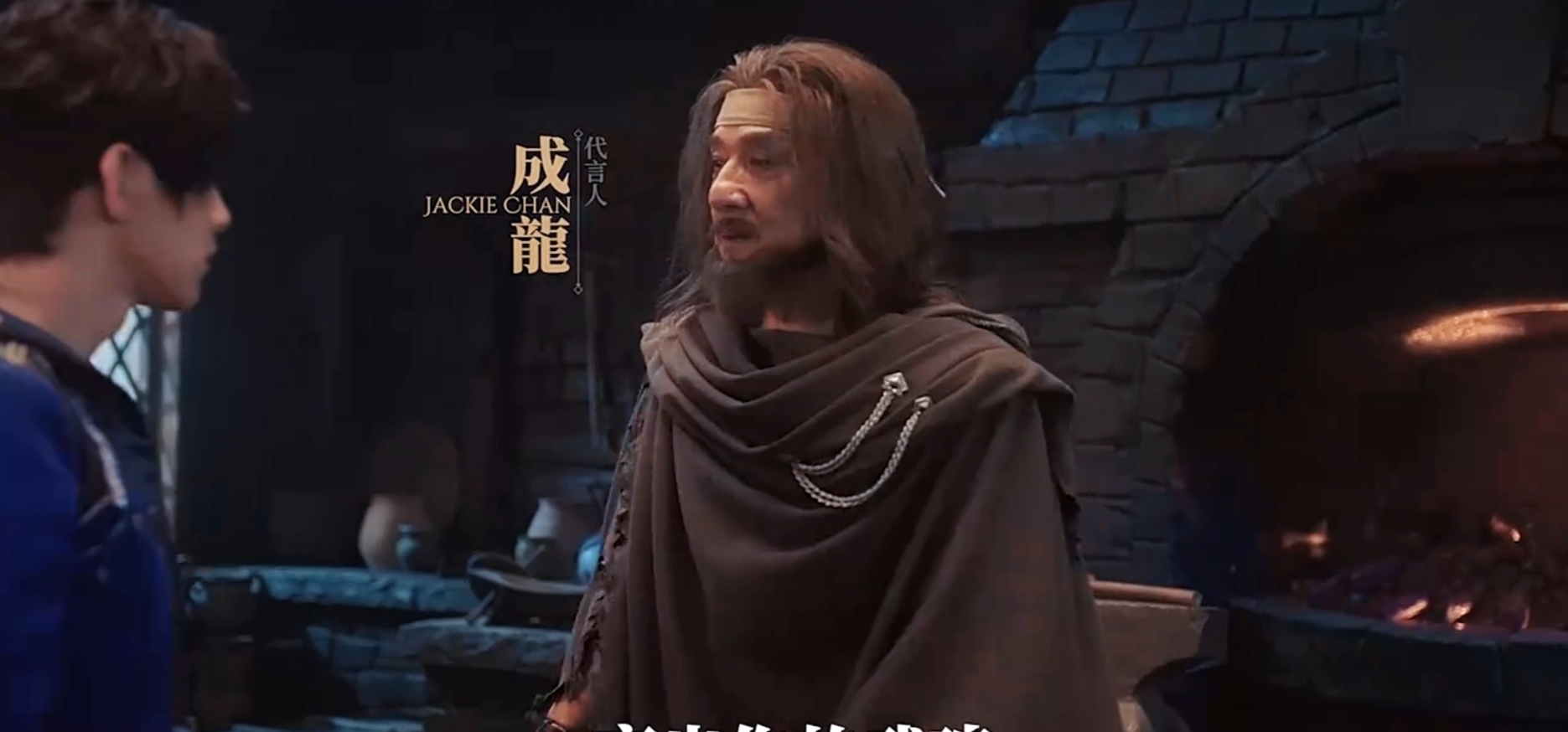 比比东“神仙”版 cos,大长腿不输动漫,手持权杖让人想跪拜