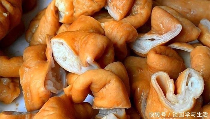 肥油|洗猪大肠时，大厨教你一招，简单实用，洗得又快又干净，还没腥味