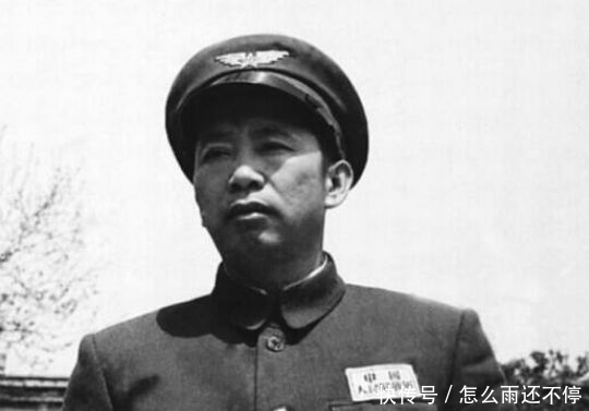 武平县|他因一封信回乡,只为一个“疯女人”,大怒道:谁敢拦她,他枪毙谁