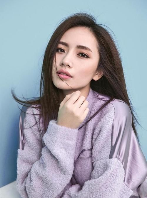 十年前拿下“选秀冠军”,本以为会从此大火,却怎么也捧不红?