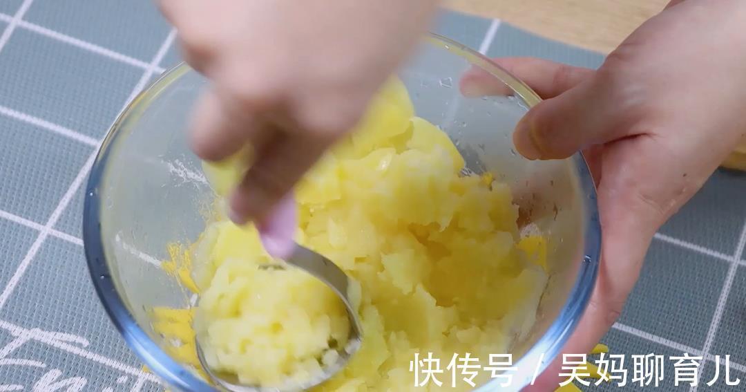 宝宝|补钙第一名，牛奶就错了，出锅宝宝吃光了，渣都不剩，个子猛长