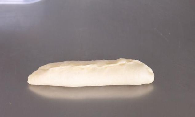 面粉|甜甜圈别再买,五勺面粉两颗鸡蛋,做着比麻花简单,比油条好吃