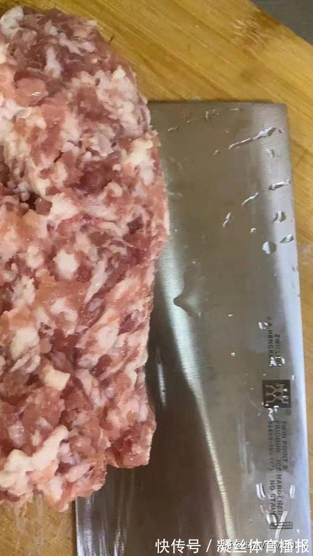 王孟英|靠海边的人真有口福，这种黑暗美食常吃对身体大有好处尤其是女性