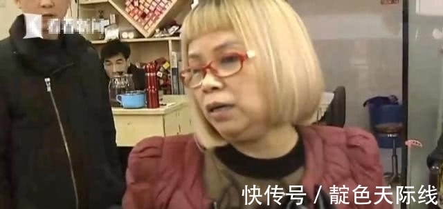 打理 一年轻女子美发,结果却成了大妈发型,店家:是你发质不好