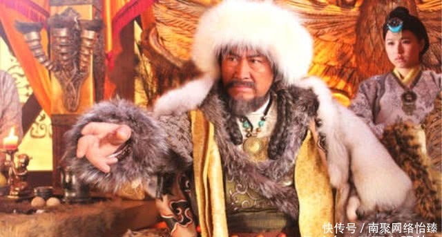 宰相|皇帝专门在宰相衣服上留洞,看到结果后,命人立即打开库房