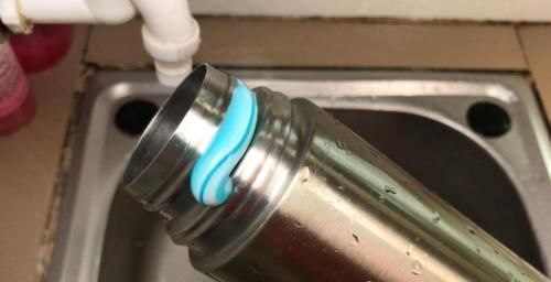 污垢|今天才知道,保温杯里放一把大米,真的太神奇了,白用了20年才懂