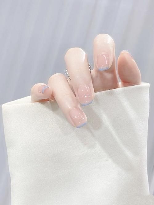 夏日美甲怎么选？这几款需要知道，简单明了很适合在这个季节