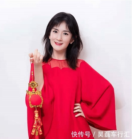 央视|董卿高调回归央视!开口吊打同台谢娜,网友:没读过书