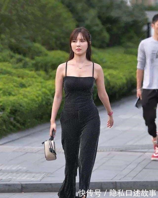 无袖 时尚打底裤既清新又美丽,造型个性又有时尚感,展现时尚!