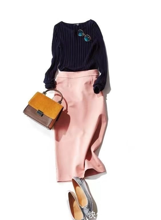 针织连衣裙 别找了,冬天最百搭的裙子还是“针织裙”,实穿气质不过时