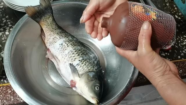 鱼尾巴|入秋以后，贴秋膘多吃这鱼，高蛋白低脂肪，吃多也不怕胖，真好吃