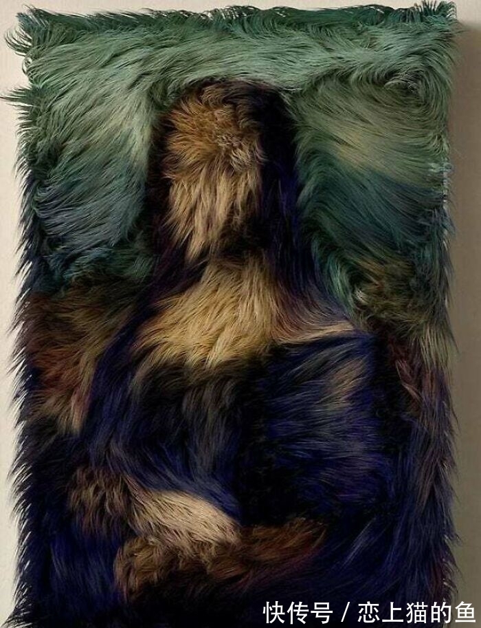 一双绣花鞋&35个国外的奇葩设计,用上万支烟做成地毯,网友:是艺术还是浪费