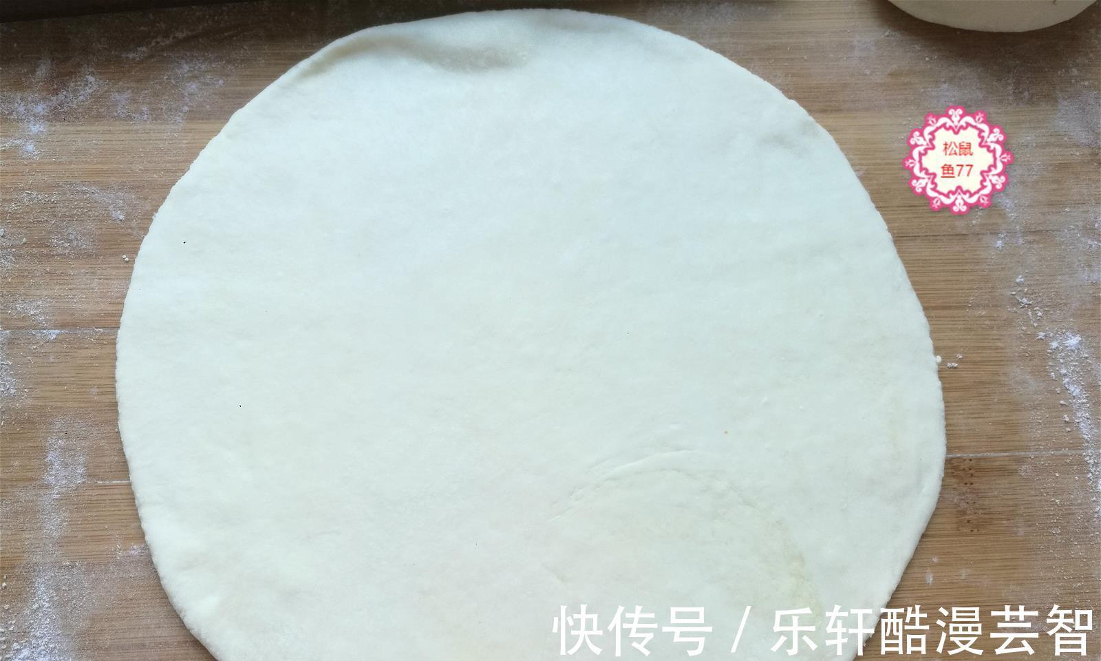 盖子|我烙饼不用开水、不用酵母，5分钟烙一张，软软的一层一层真香