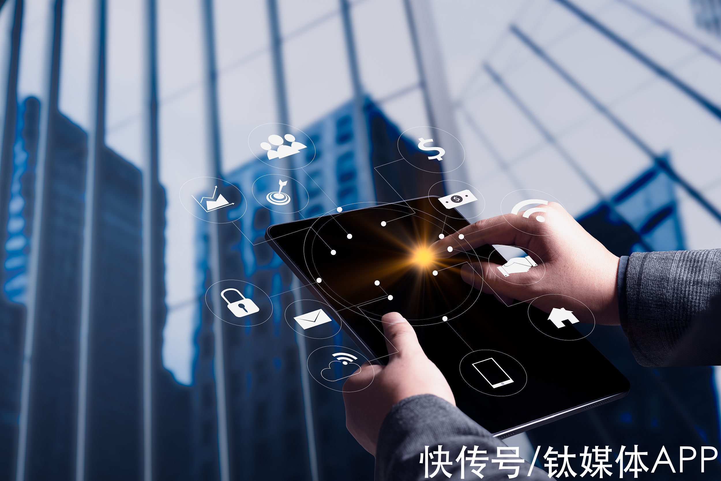 跨境电|通拓、安克创新入局代运营，大卖的尽头终将是服务商？