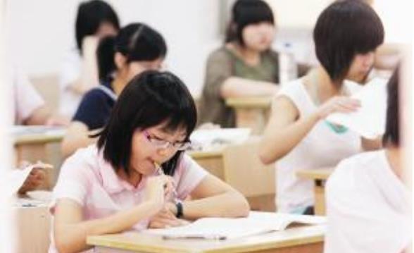 学生们|3类“讨人嫌”的初中生，是有不小反差的，你班上有这类同学吗？