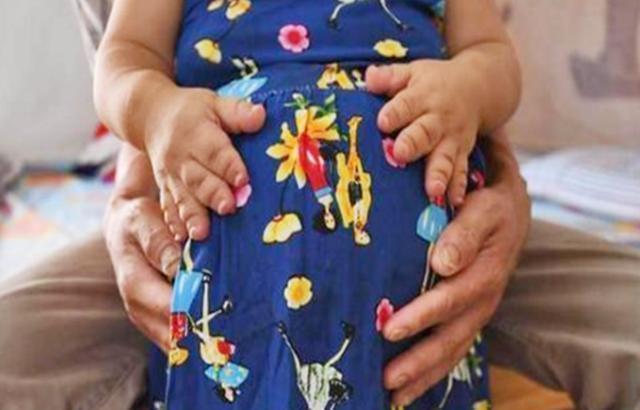 救生圈|1.2米侏儒症患者不顾医生劝阻,执意生下孩子,后来如何