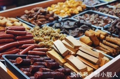 肠胃医生|出现便秘怎么办肠胃医生无需吃药,多喝2种水,便秘慢慢消失