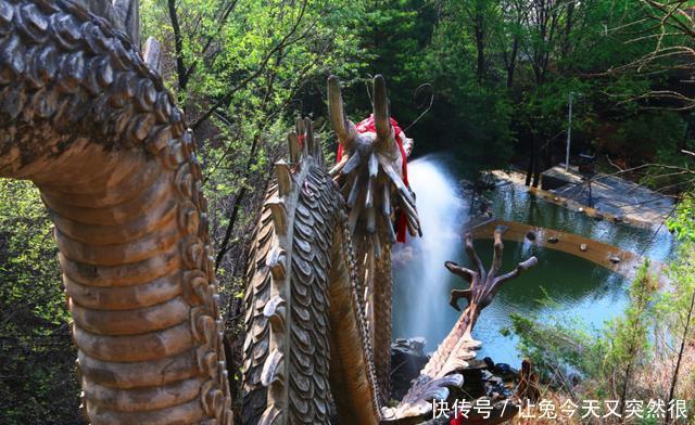 崇信龙泉寺，流水潺潺、曲径通幽……