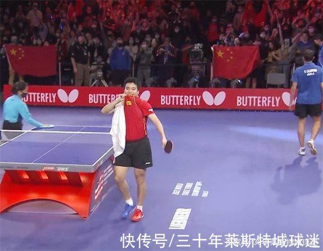 大胖|梁靖昆疯狂呐喊!4-3逆转亮出国旗，回击美国人狂嘘:我不能输!
