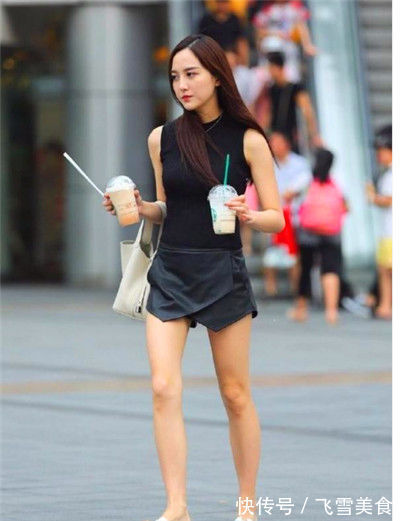 上衣|长发披肩的美女,搂肩上衣配个性裙,优雅多姿