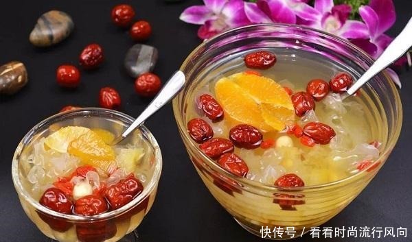 熬煮|煮银耳汤不出胶大厨教你这4个小技巧,出胶多又黏稠