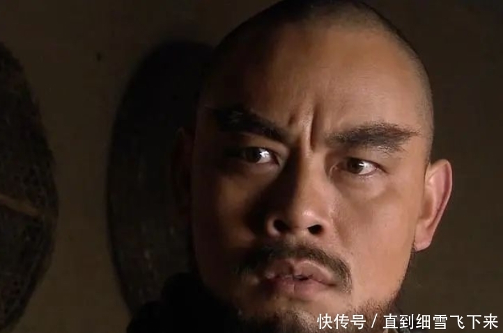 鲁智深是如何一步步开始对林冲不满的,其实林冲自己应该最清楚