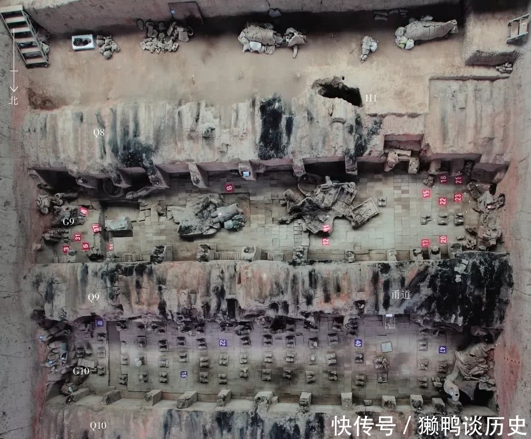 秦始皇帝陵一号兵马俑陪葬坑发掘报告
