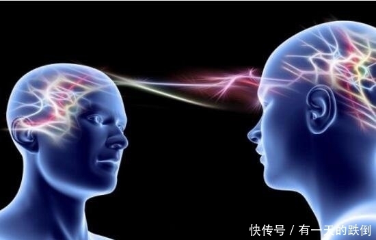 在「量子力学」领域,具有纠缠态的两个粒子能够瞬间共享物理状态