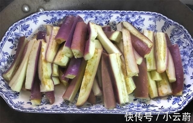 回锅茄子|茄子别再油焖了，教你新吃法，不炒不炸，开胃下饭，百吃不腻