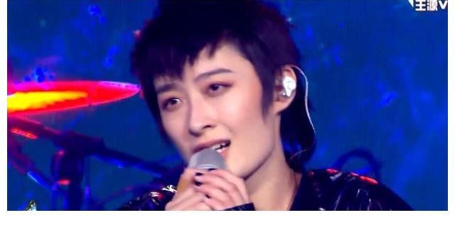 导师|曾轶可上综艺公开质疑节目组，却惹祸上身，反引来网友对她的质疑