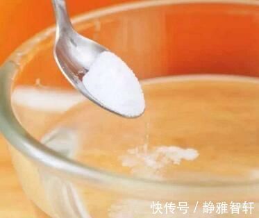 热水|下水道堵了怎么办切记别用热水冲师傅一妙招，瞬间畅通无阻