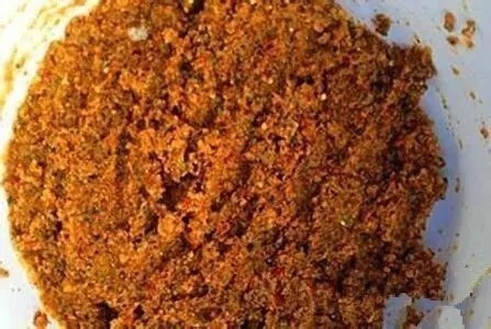 老钓手分享:这款中药酒饵料通杀鲫鲤,冬季使用也不怕空军