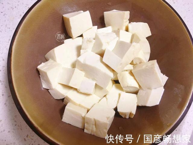 西红柿|秋天干燥最该喝这碗汤，清爽润燥又开胃，营养好吃还不长脂肪