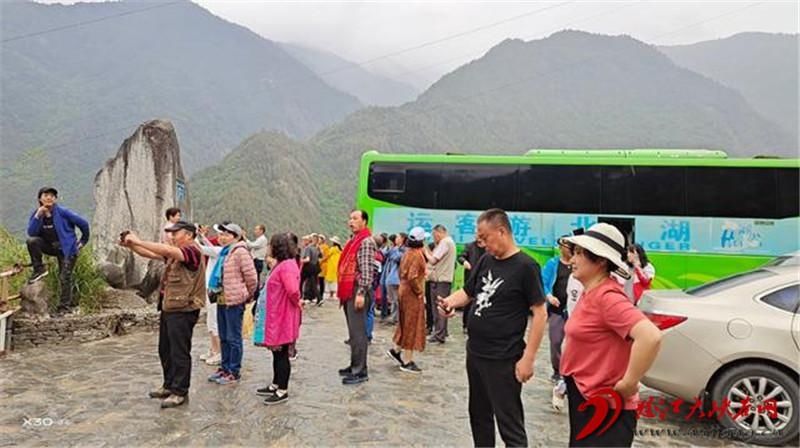 五一长假期间怒江州接待游客86066人次 实现旅游业总收入3066.95万元
