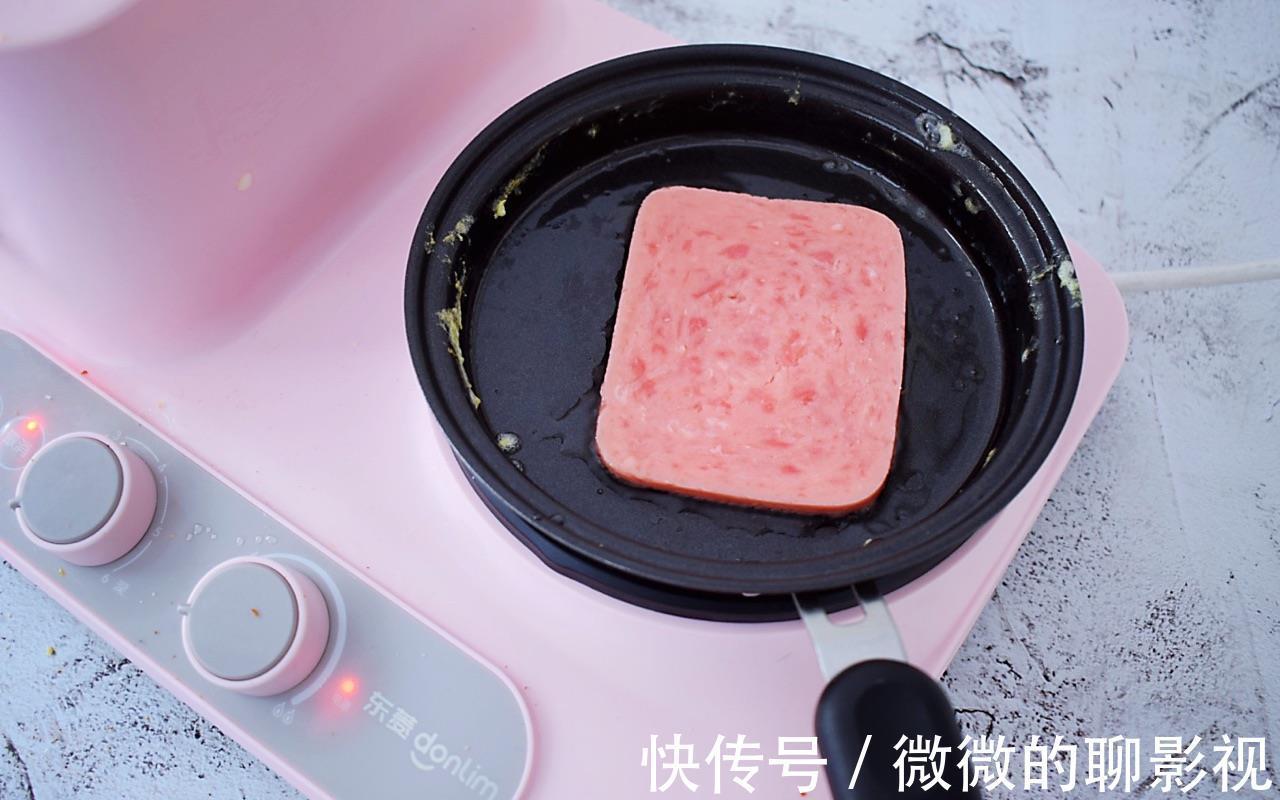 吐司片|香浓可口的火腿蛋三明治,营养满满,制作简单