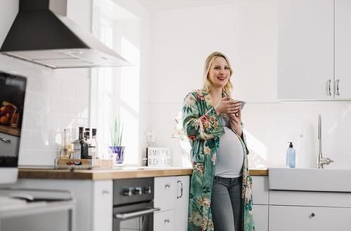 猛涨期|怀孕8月和孕9月是胎儿体重“猛涨期”，孕妇这么吃，胎儿聪明健康