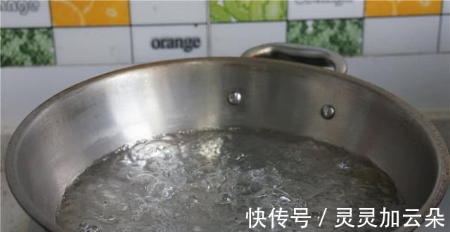 鸡蛋|鸡蛋葱油拌面,简单易学,好吃健康!