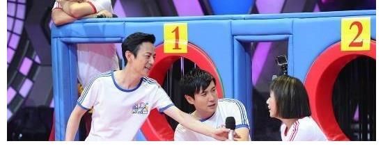 芒果台叫停快本有何用意？李成儒心直口快揭老底，何炅再次背锅