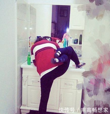 |爆笑段子有一哥们是退伍军人,前不久第一次去女友家吃饭