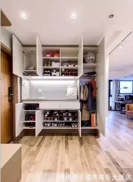 储物空间|门口只放个鞋柜好浪费!装一个柜子实用得很!