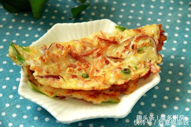 搅拌|剩米饭不要炒,这个做法简单,搅拌之后摊成饼,家人齐说好