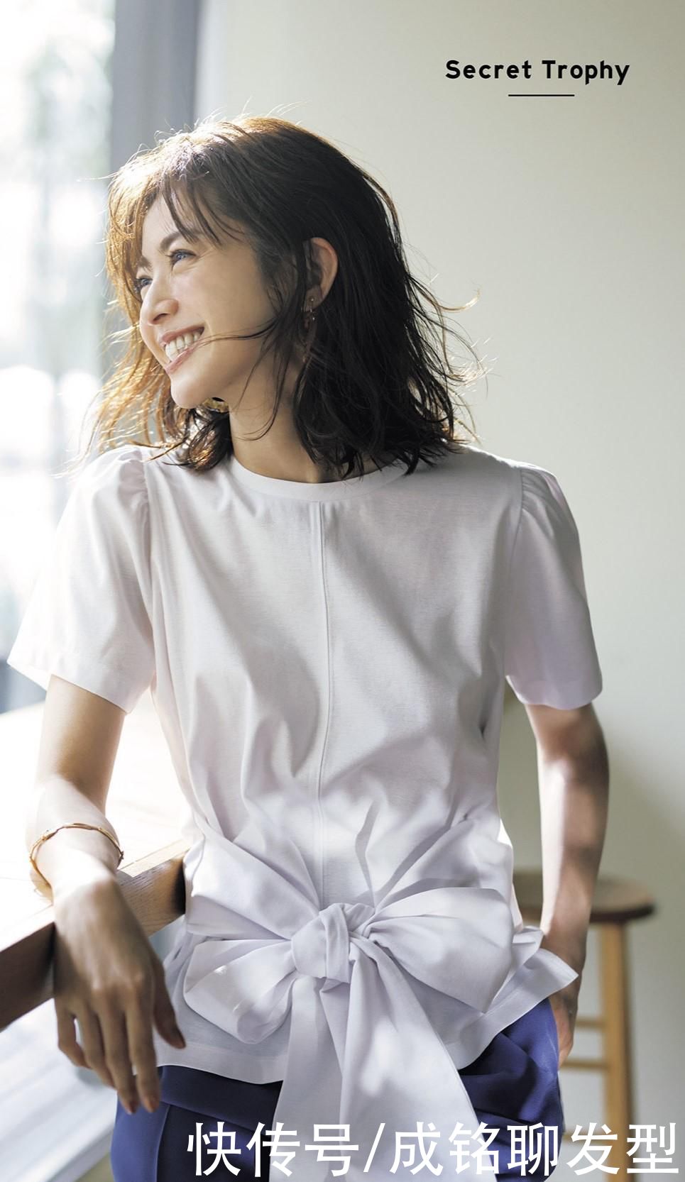 白色t恤|把“基础款”搭配出高级感，只需选对这几类单品，时尚百搭又减龄