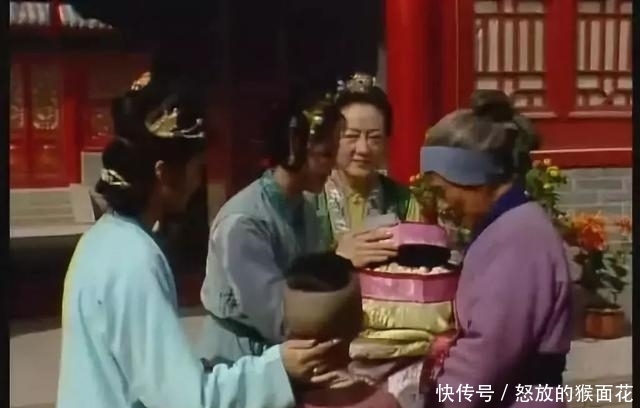 刘姥姥|《红楼梦》中的巧姐流落烟花巷,刘姥姥为何会“忍耻”招了巧姐?