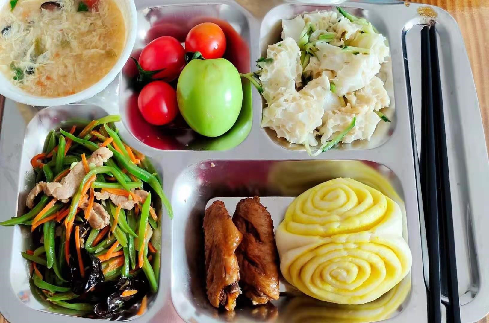 三人行必有我师焉|晒儿子上学一周5天午餐,每天都不重样,网友不是亲妈胜似亲妈