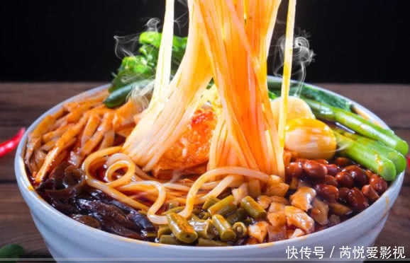 想到|让你嘴巴“越来越臭”的4种零食,却是00后女孩的最爱,有你没