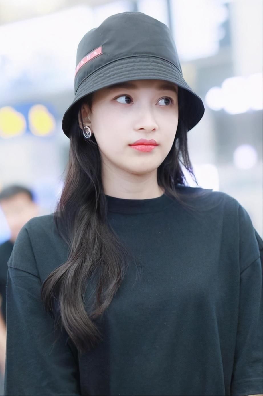 蝴蝶结|别戴烂大街的蝴蝶结了,脸大头发少的选这3种发饰,谁戴谁显瘦